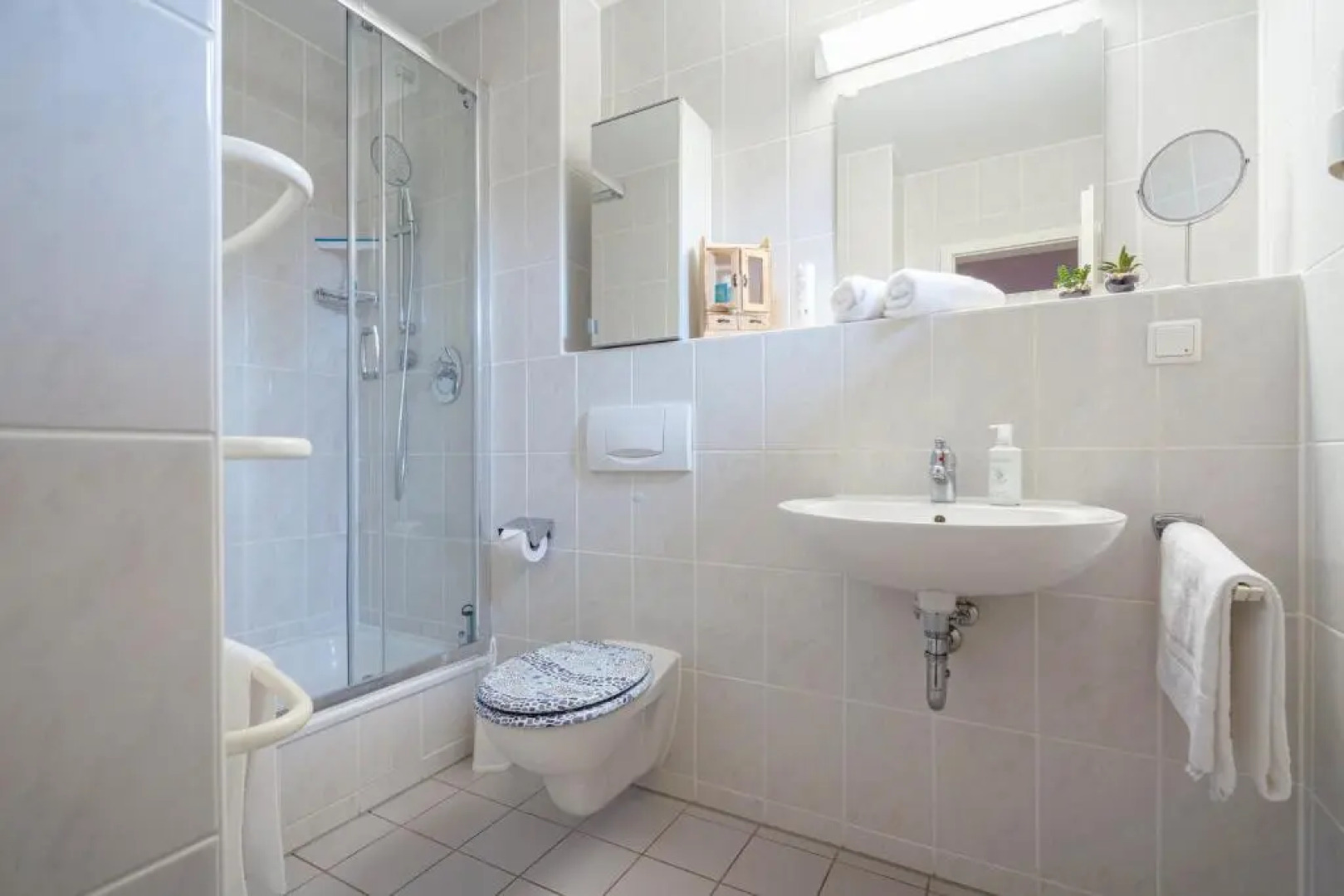 Komfort Appartement mit 1 Schlafzimmern und Terrasse B37