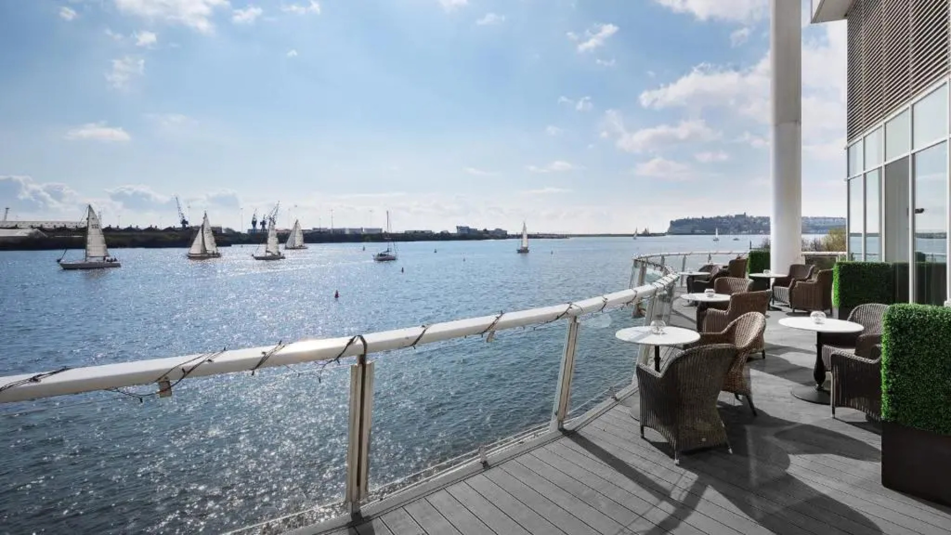 voco St David's Cardiff by IHG