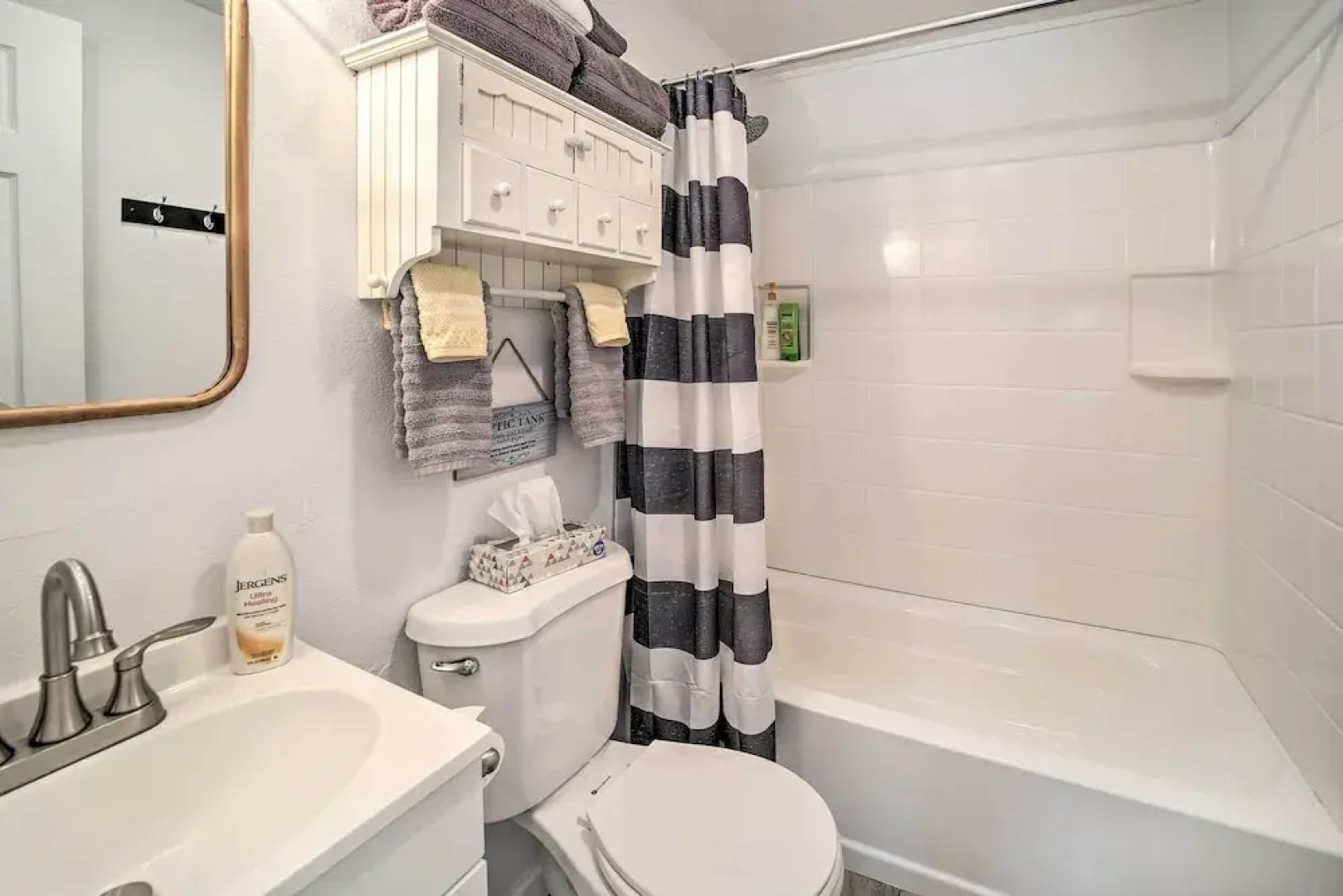 Tasteful Prescott Home w/ Patio: Near Whiskey Row