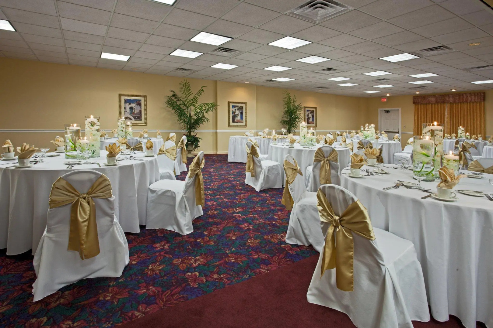 Holiday Inn & Suites Clearwater Beach S-Harbourside by IHG