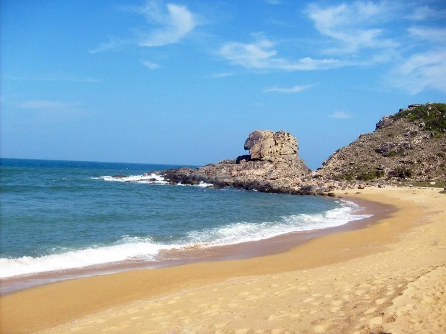 Sa Huynh Beach Resort