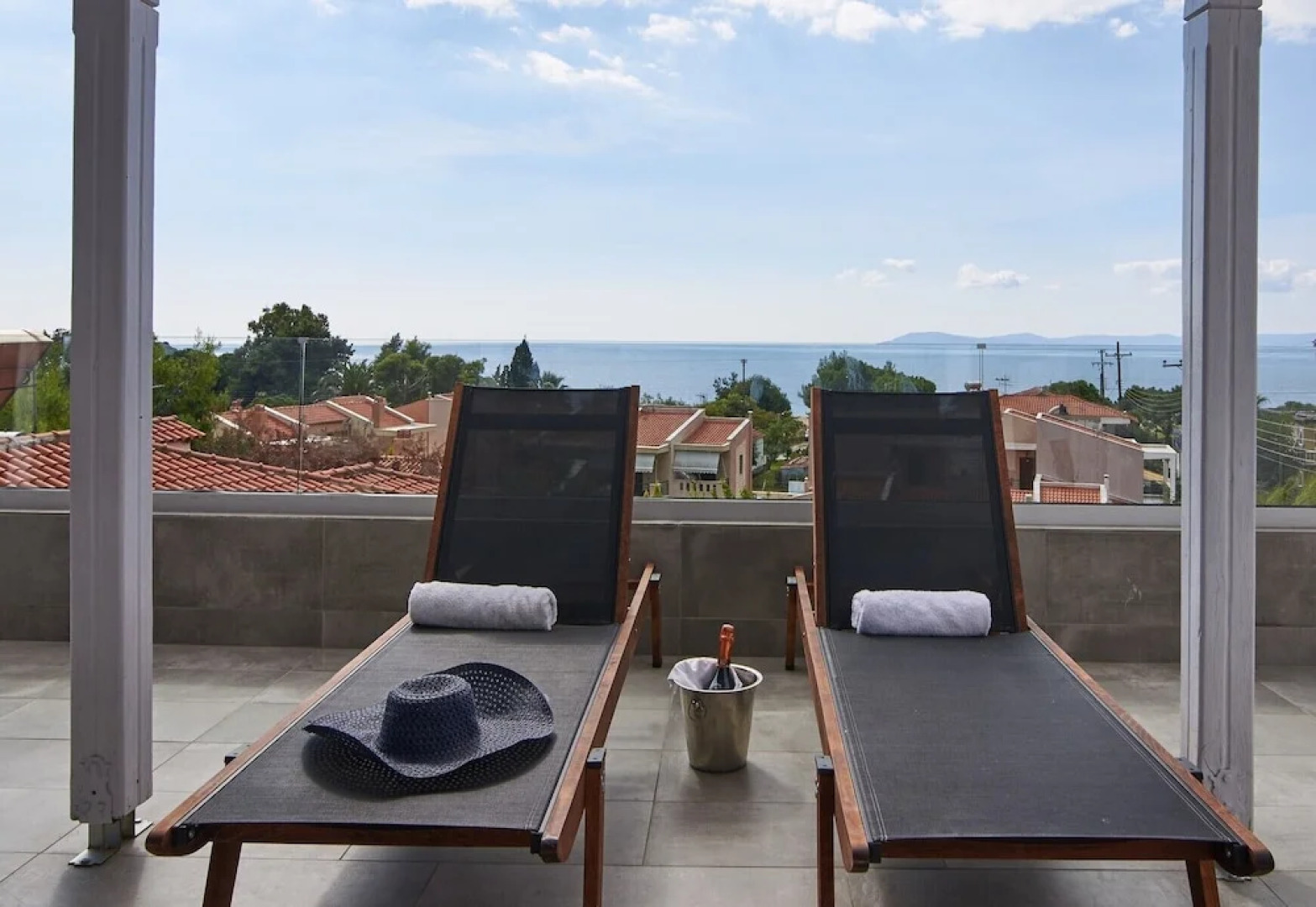 Villa Maria Studios & Suites