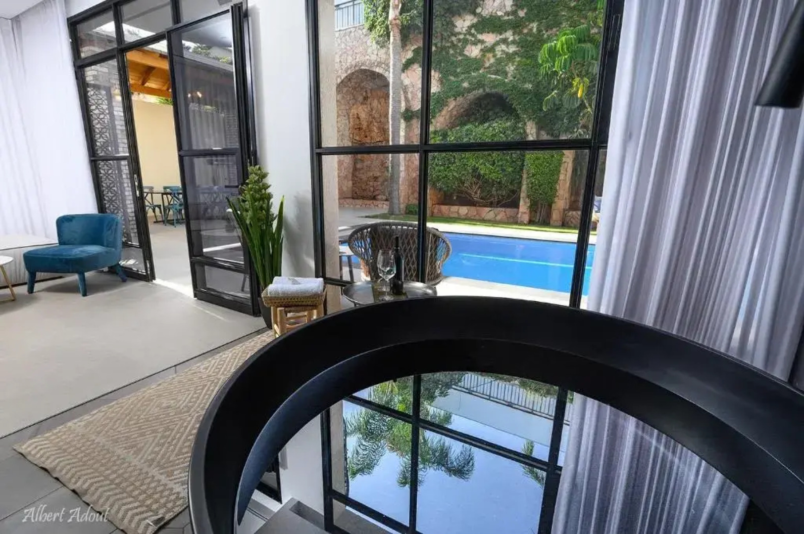 סוויטת הרמס- סוויטת פאר עם בריכת שחיה פרטית