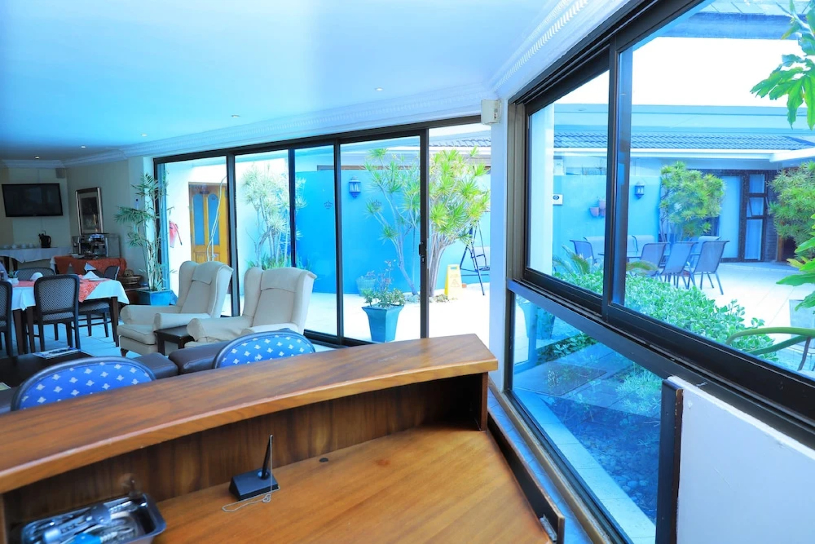 Kings Tide Boutique Hotel