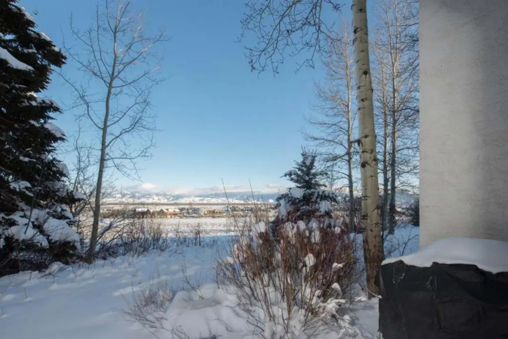 JHRL - Four Seasons II #3 - Perfect mountain getaway