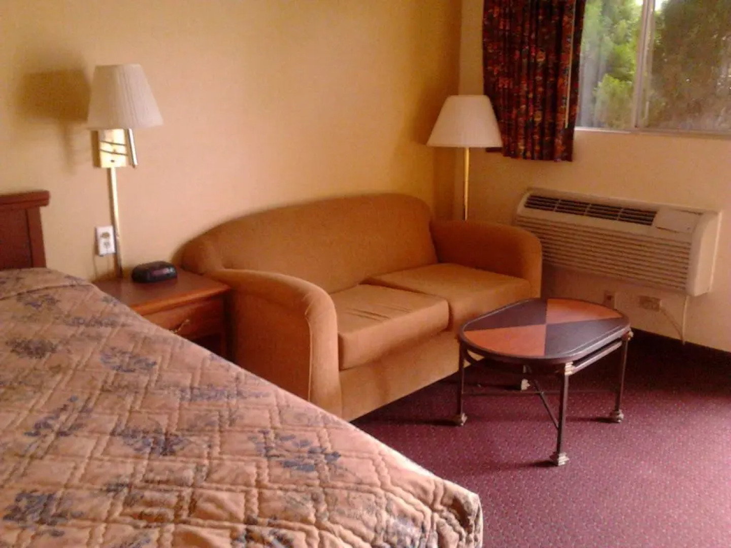 Welcome Inn St. Johns