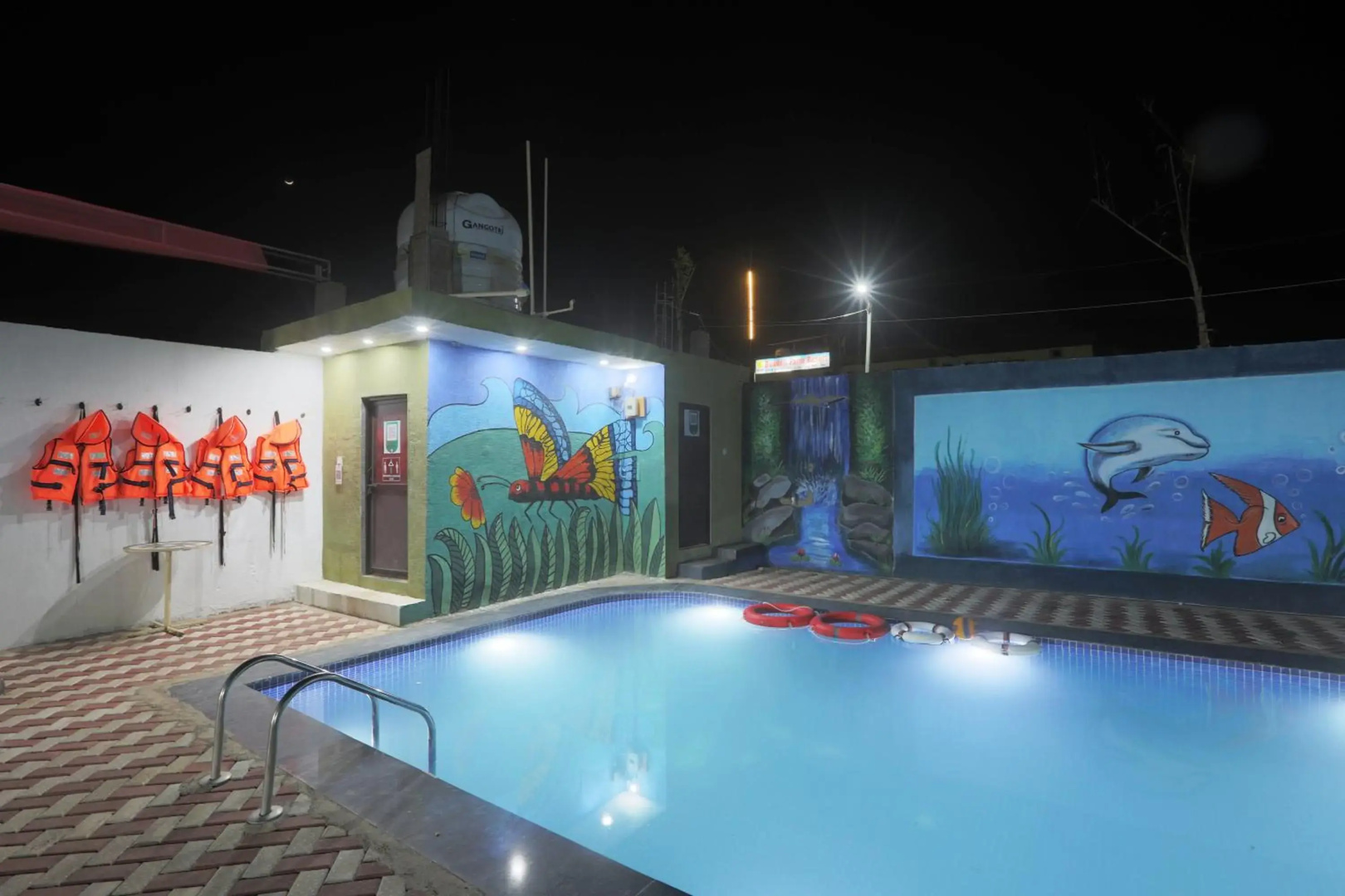 Bundeli Farm Resort Orchha