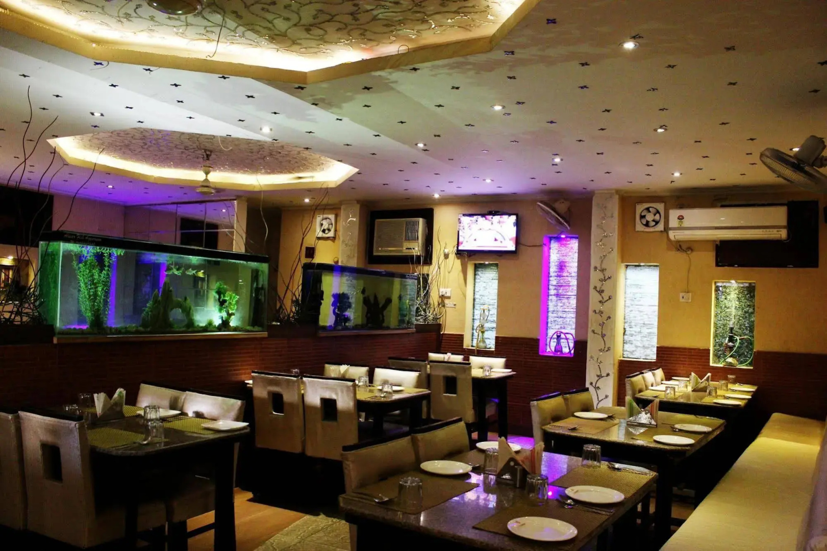 Hotel Aashyana