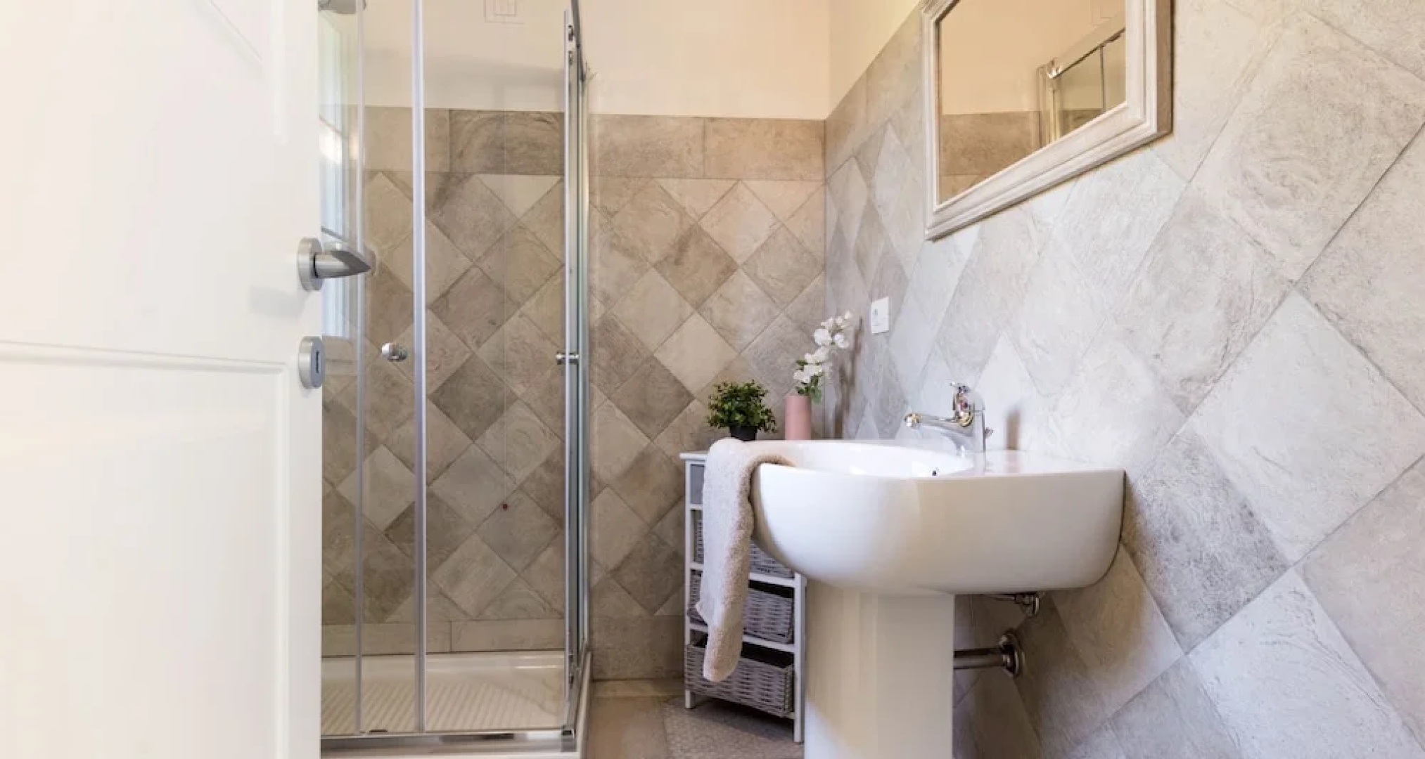 JOIVY MAS Avilo Villa Bobbio
