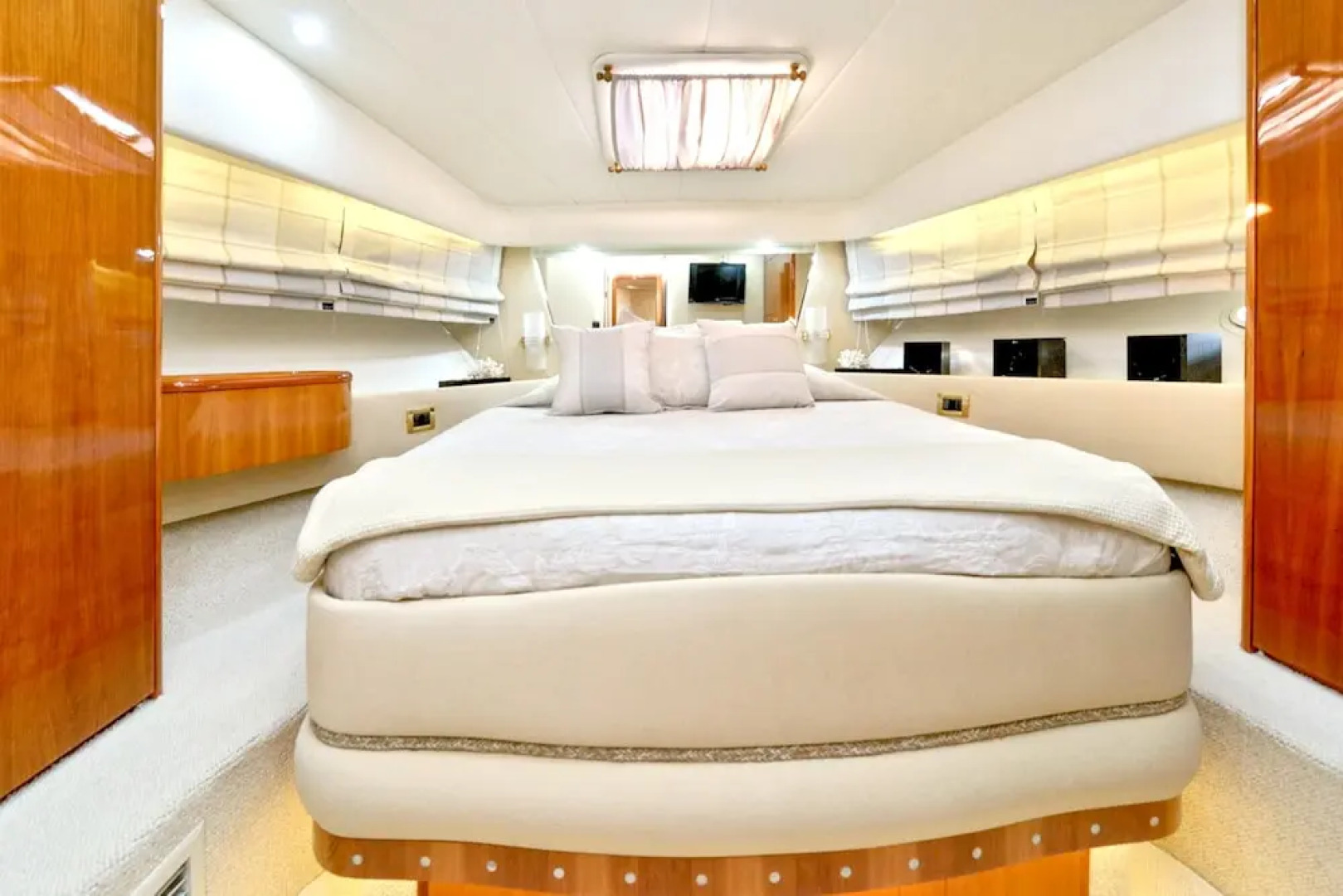 Property With 3 Bedrooms in Alimos, With Wonderful sea View, Furnished