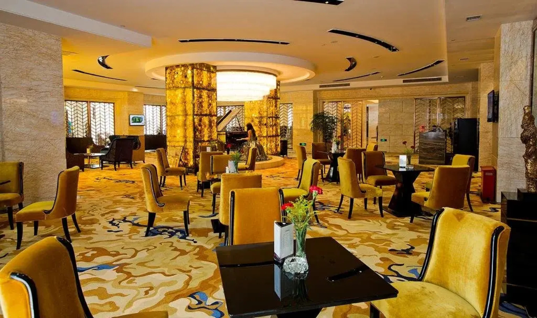 Yichang Jinshi Hotel