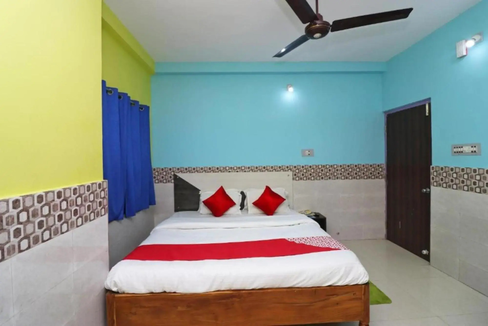 Oyo 44143 Beach Heaven