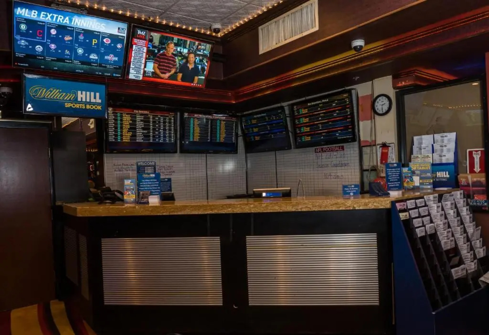 Skyline Hotel & Casino