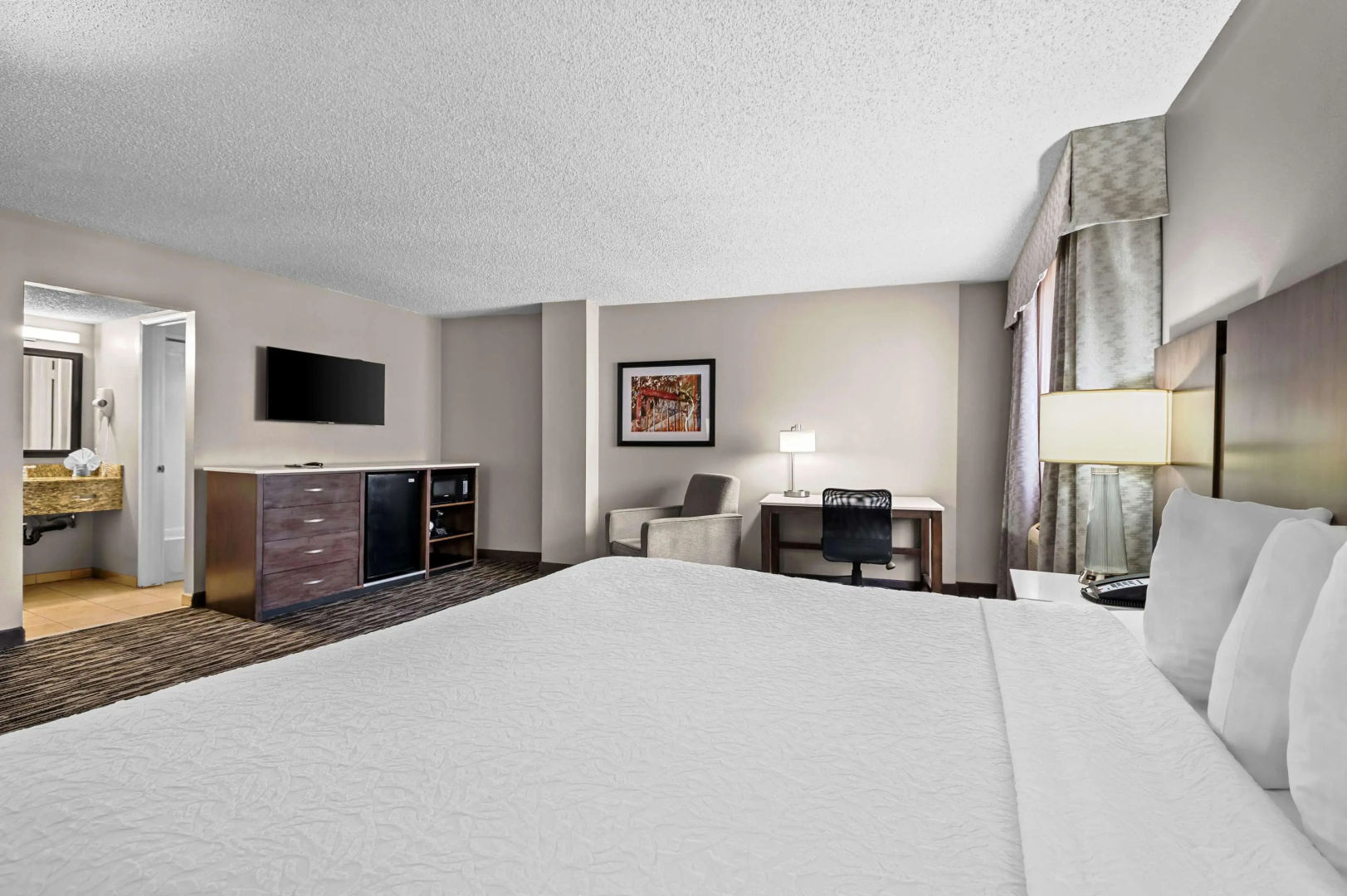 Best Western Los Alamitos Inn & Suites