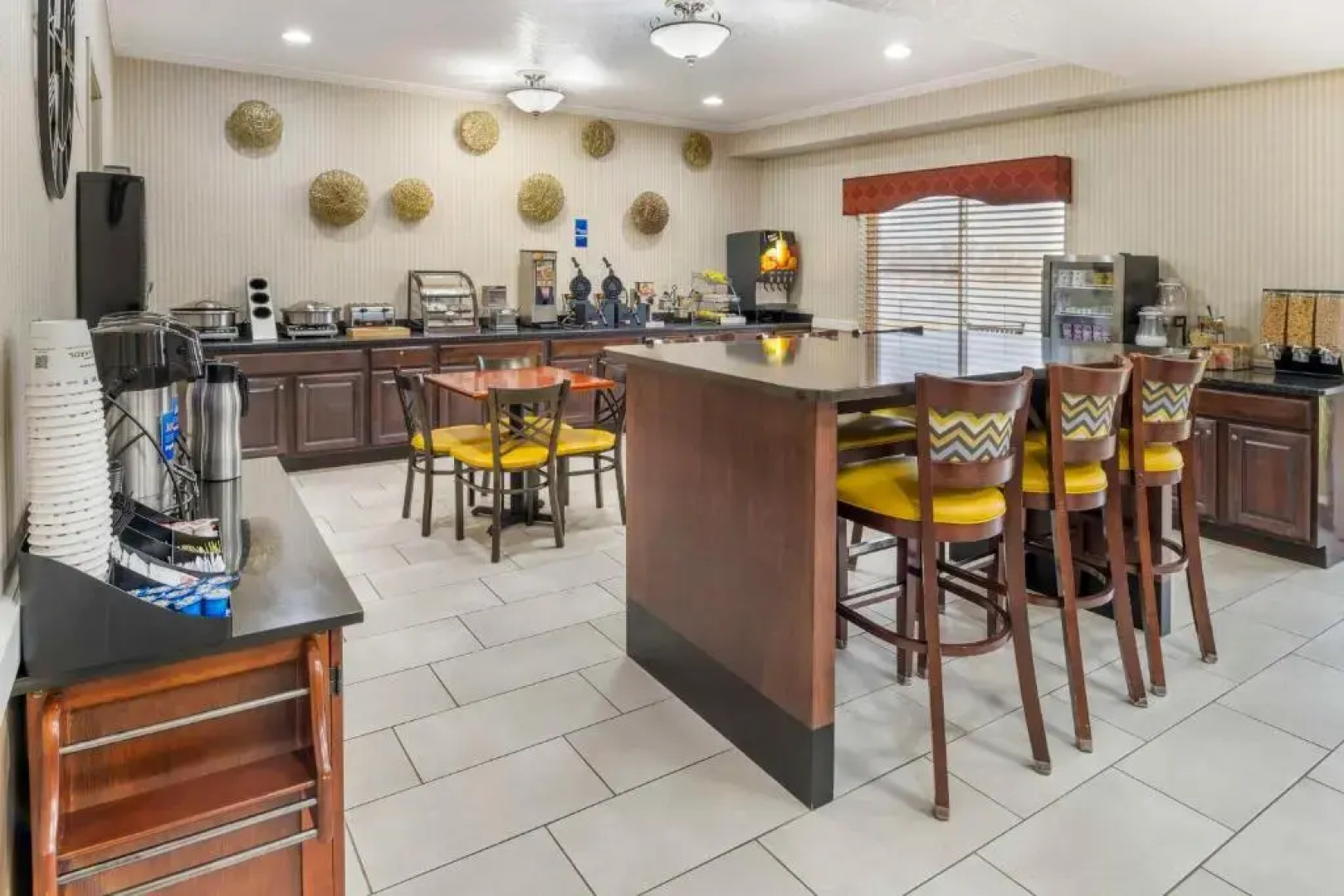 Holiday Inn Express Celina