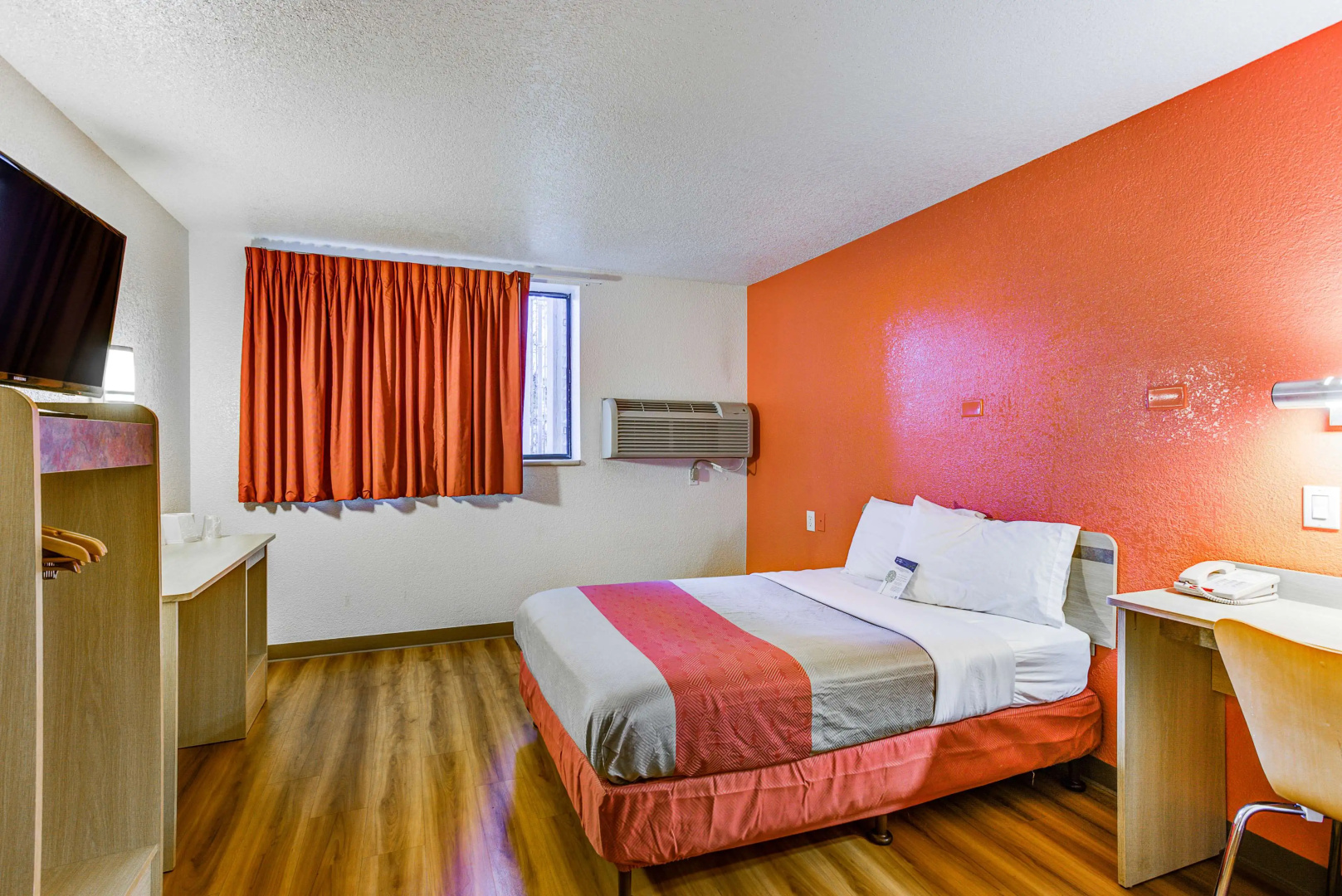 Motel 6 Portland, OR - Tigard West