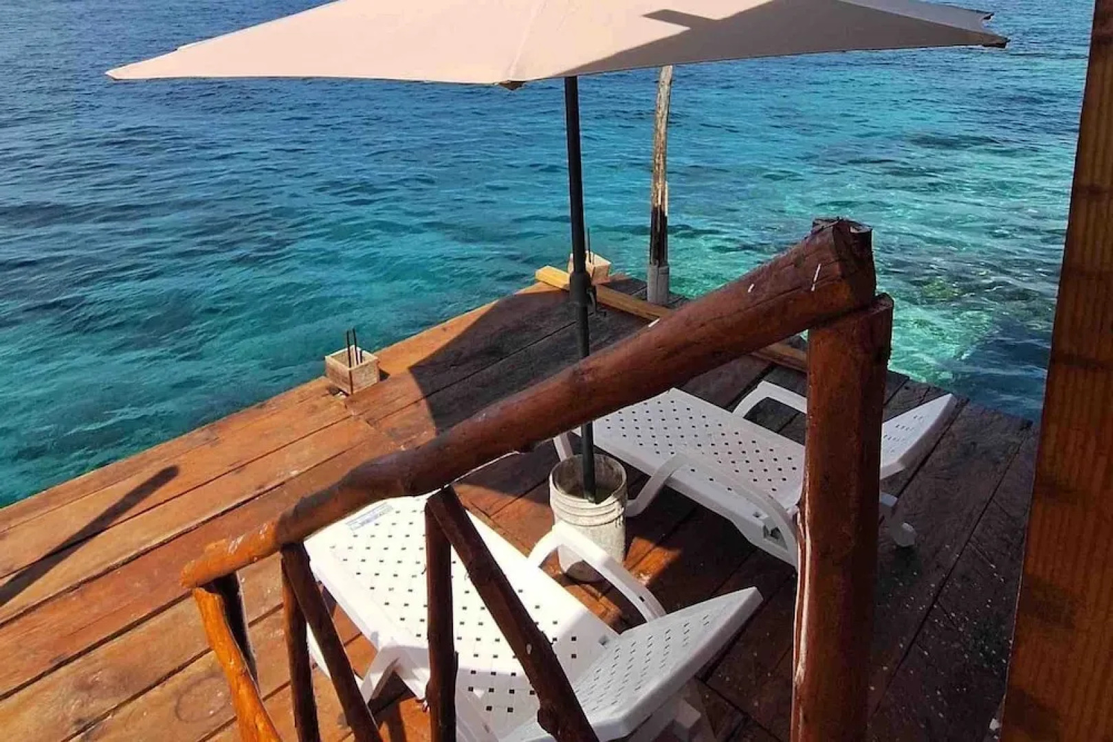 San Blas Private Over-the-Water Cabin