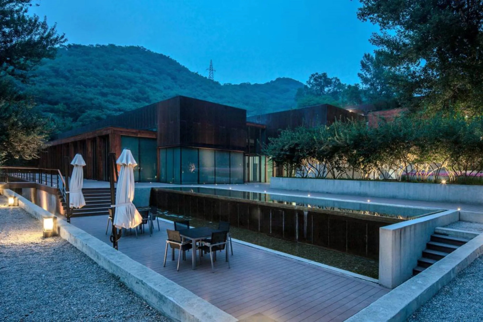 Commune By The Great Wall