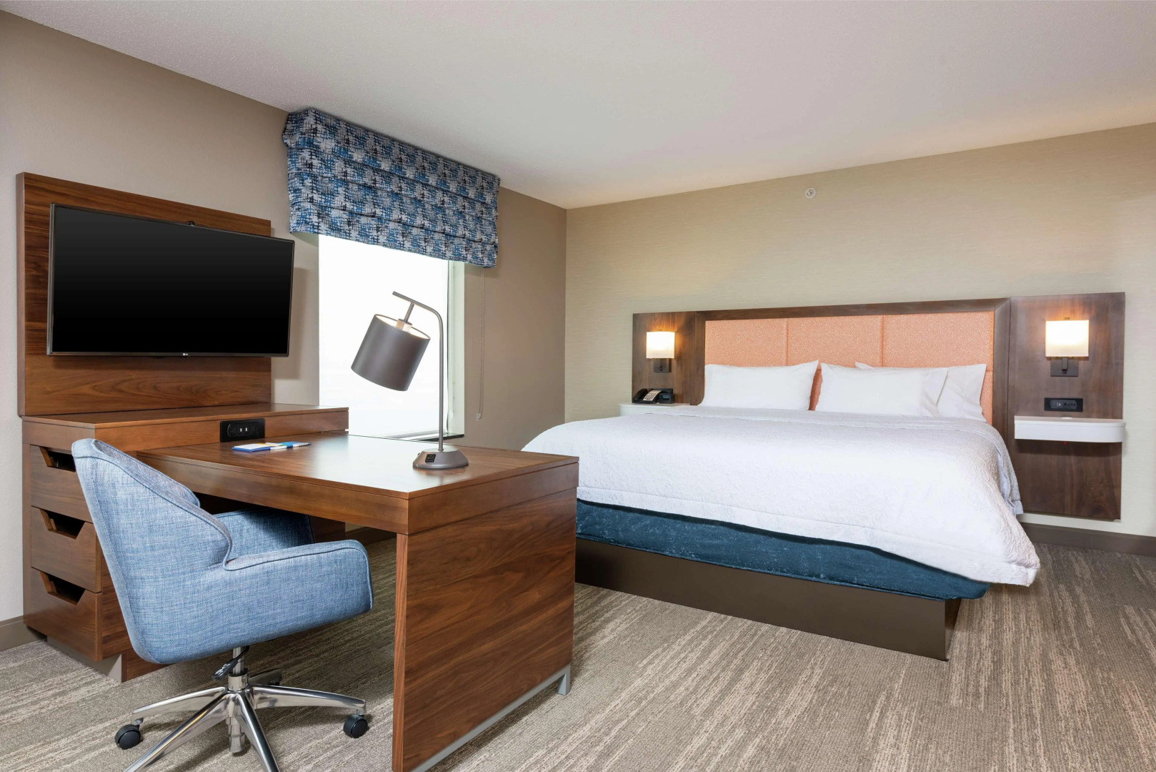 Hampton Inn & Suites Marshalltown