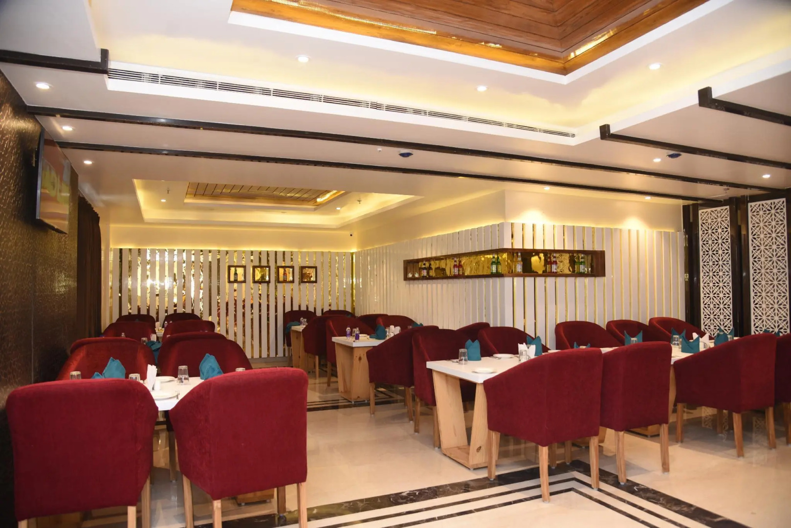 Mastiff Grand Regal Resort Arrah by OTHPL