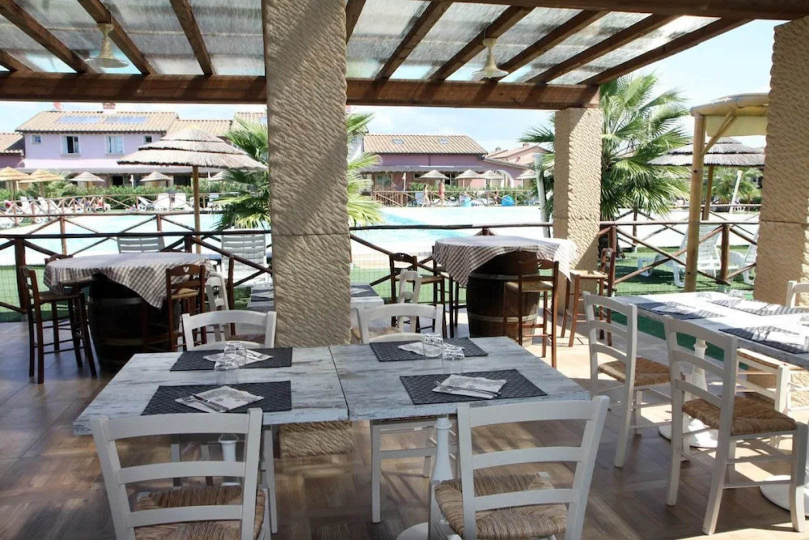 Appartamento Palazzeta With Pool, Near the Sea