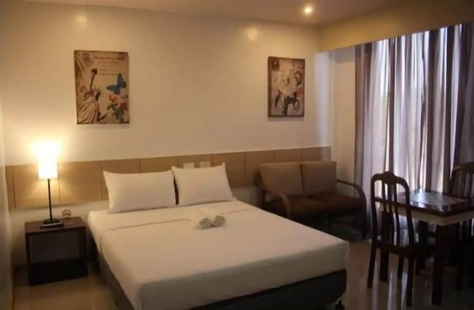 Soi Suites