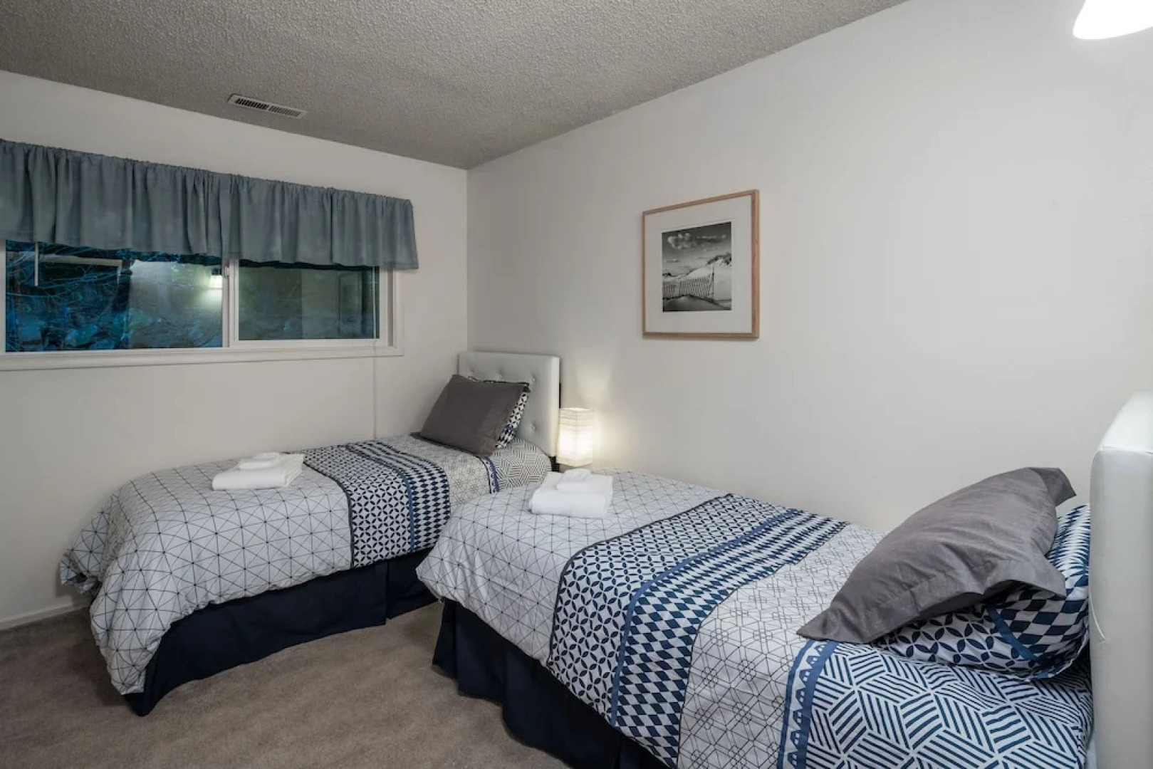 Neah-kah-nie Treasure by Avantstay Secluded in Lush Greenery w/ Ocean Views & Hot Tub