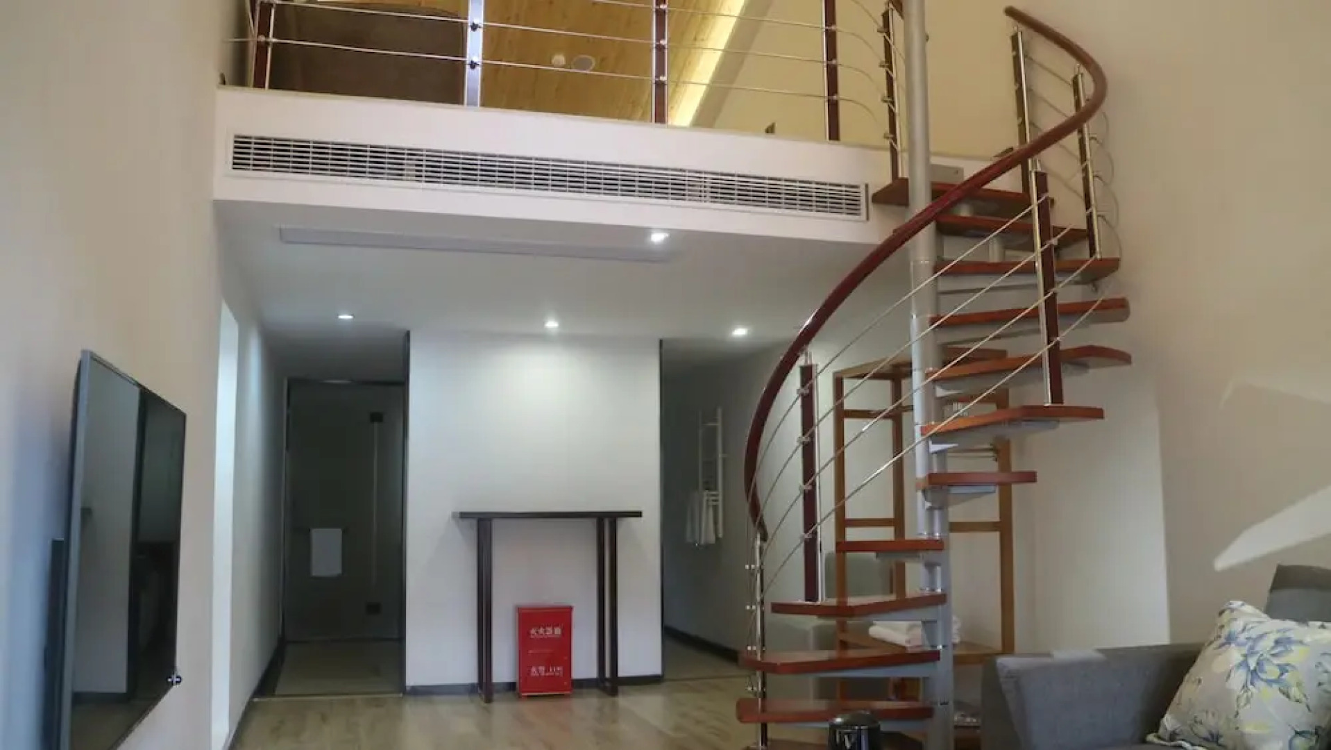 Lushan Xinyuan Hotel