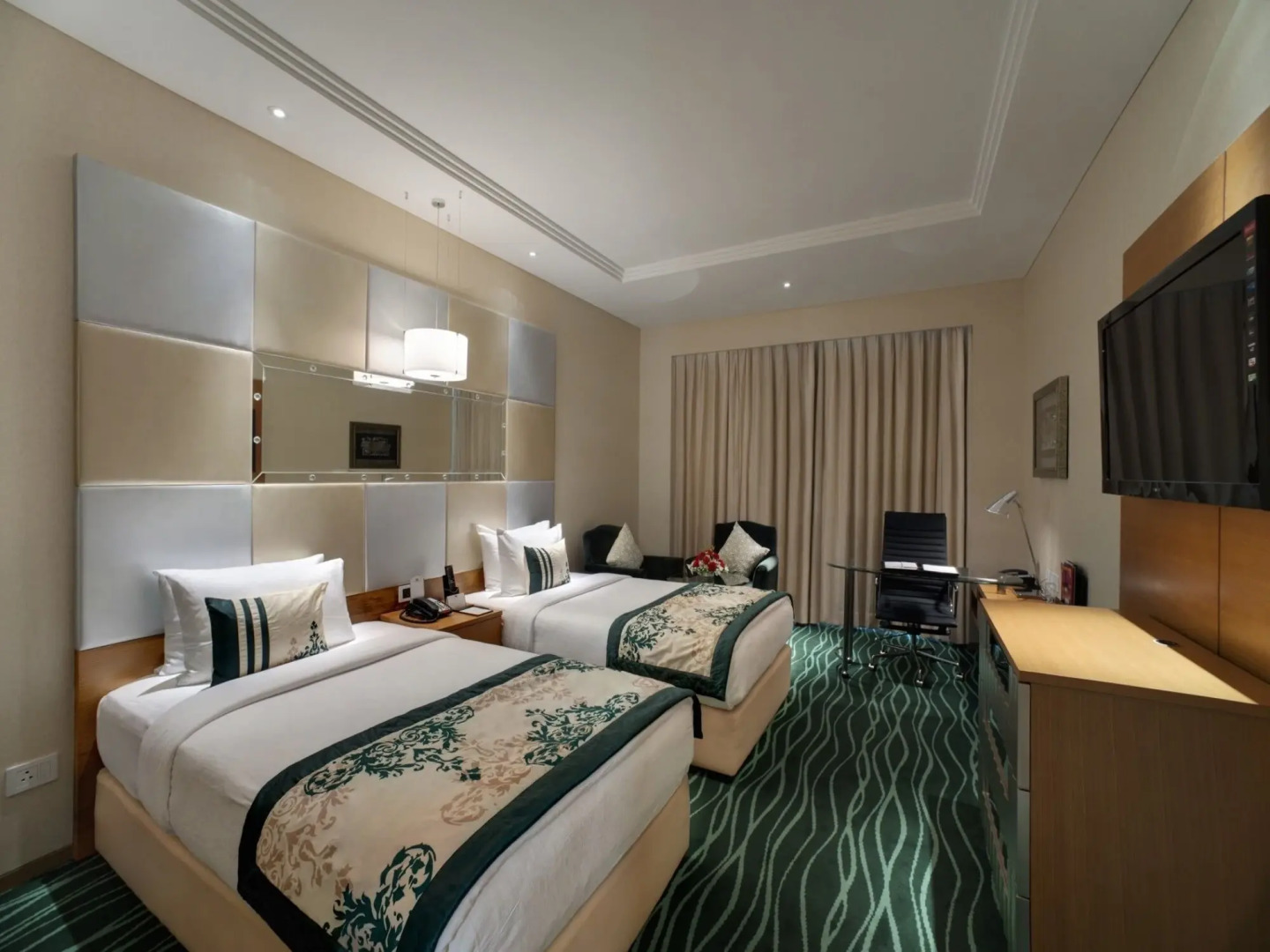 Orange Megastructure LLP