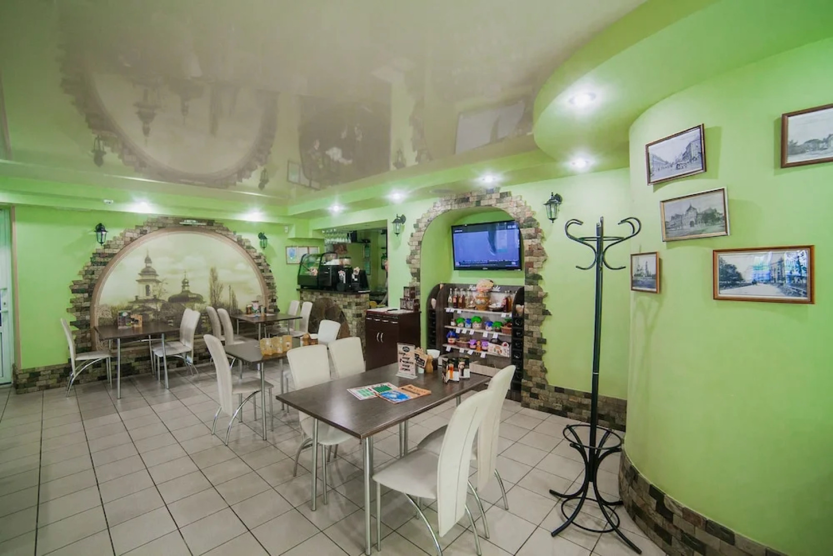 Отель «Явир»