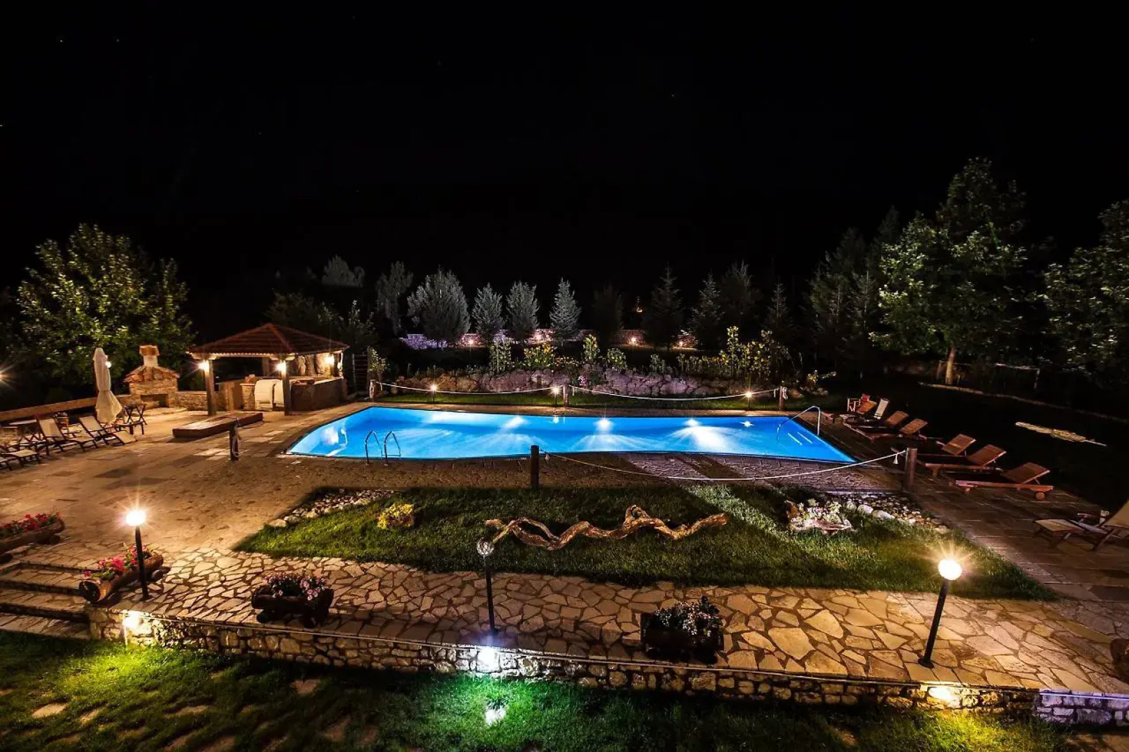 Vitina House Forest Resort