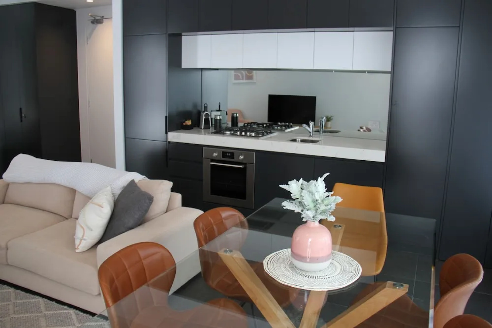 Hepburn Bathhouse & Spa Villas