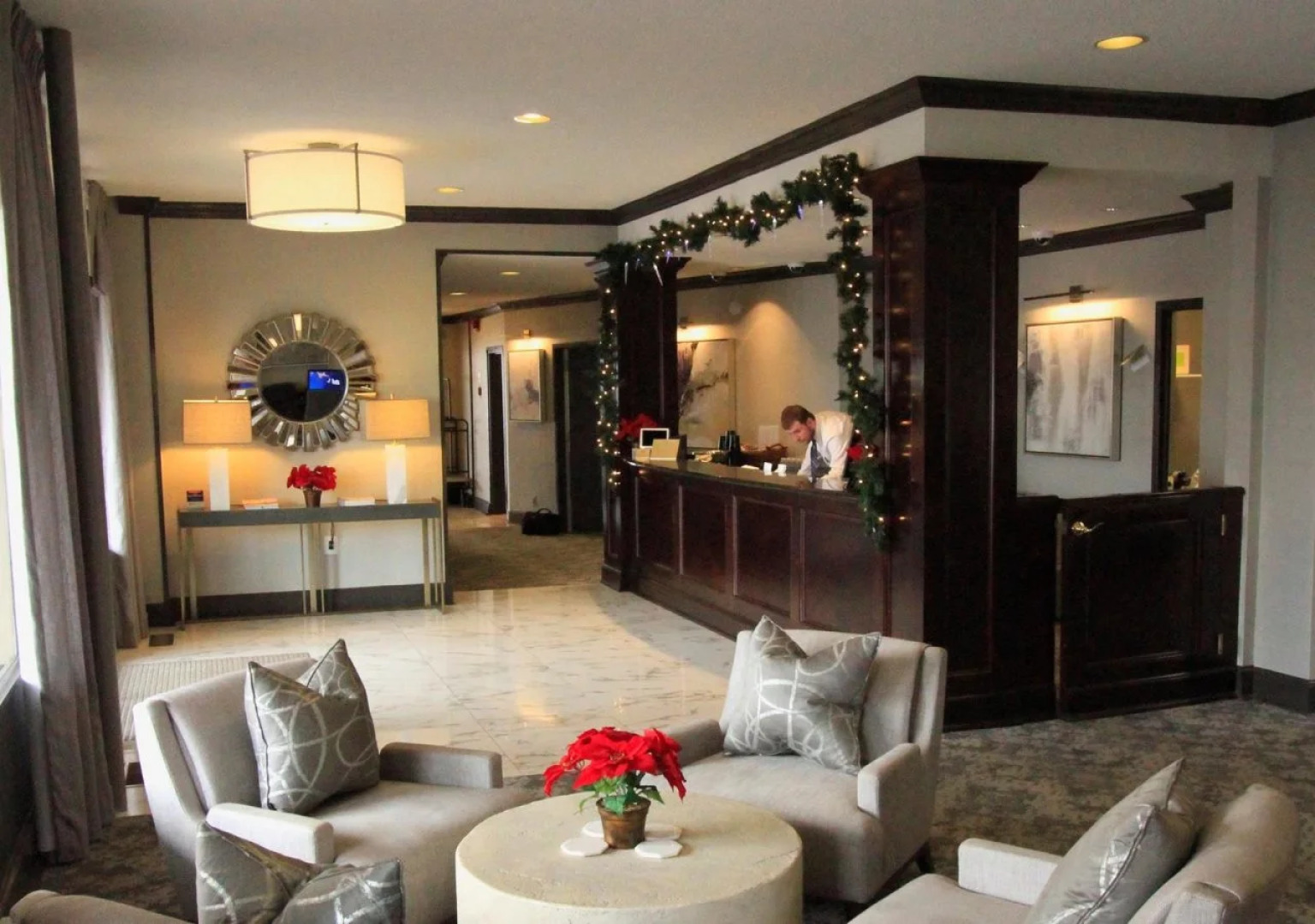 Bethesda Court Hotel