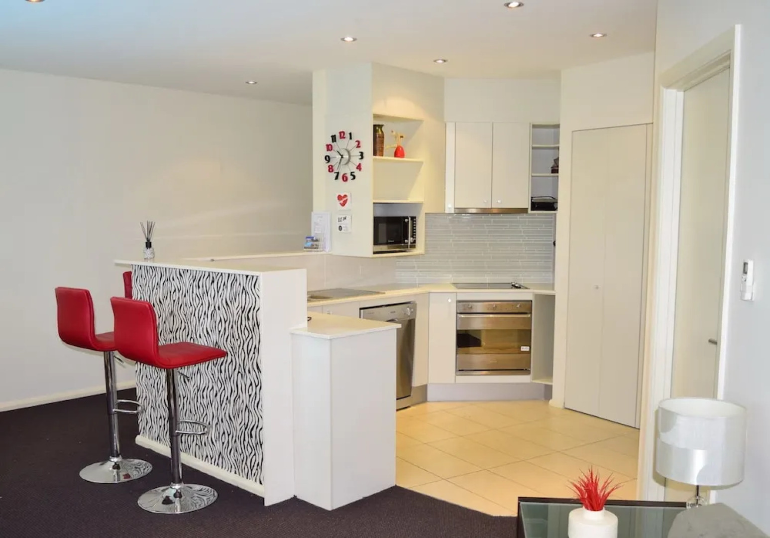 Pacific Blue Apartment 258, 265 Sandy Point Road