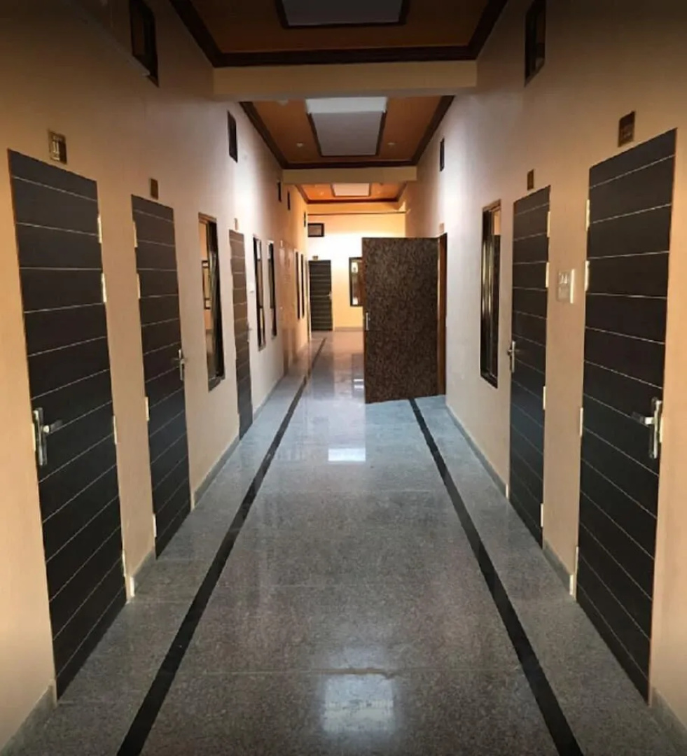 Hotel Khatri