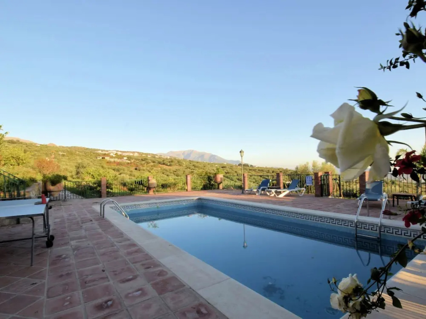 Comfortable Cottage in Periana With Swimming Pool