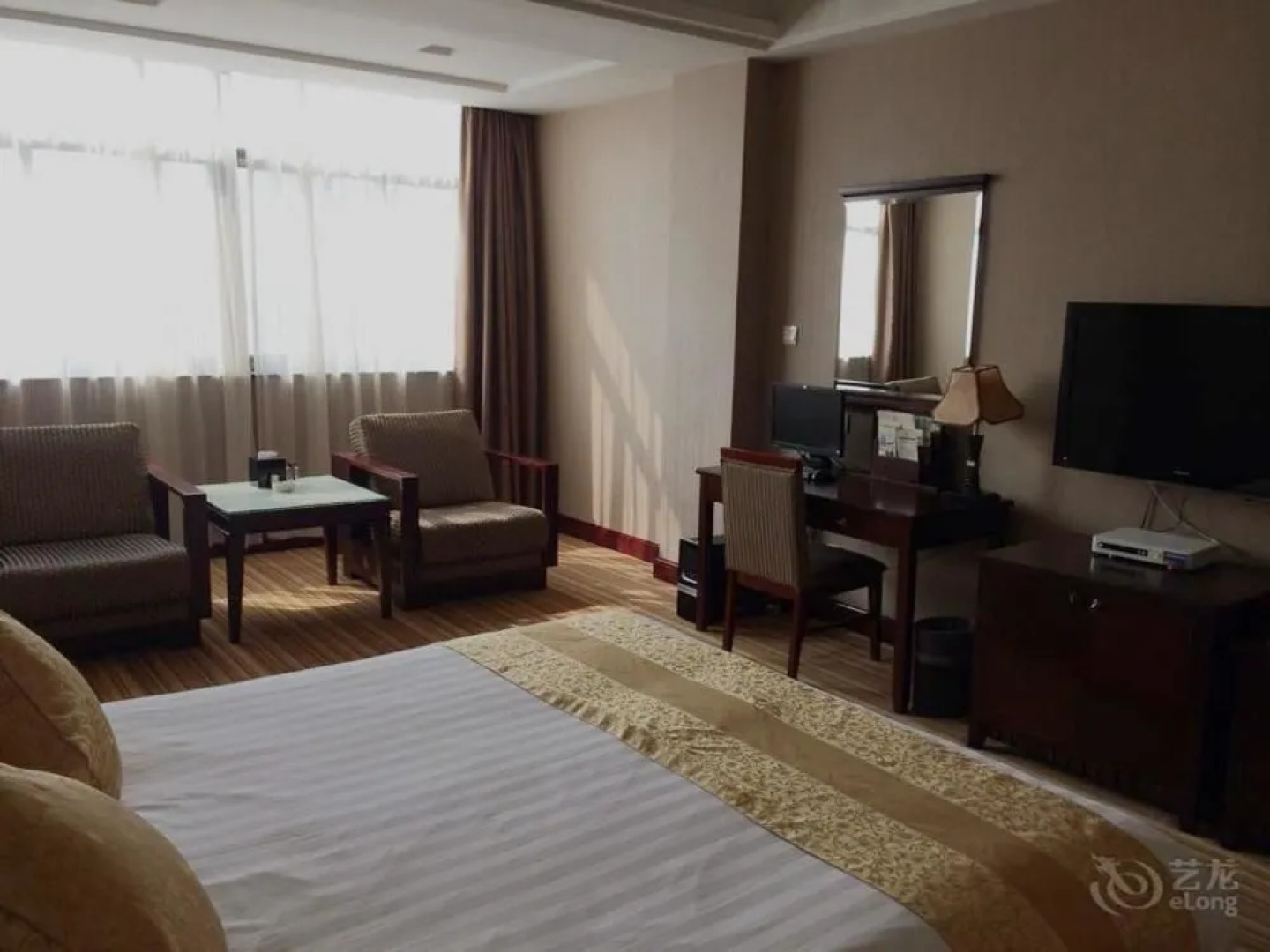 Nanjing Huadong Hotel