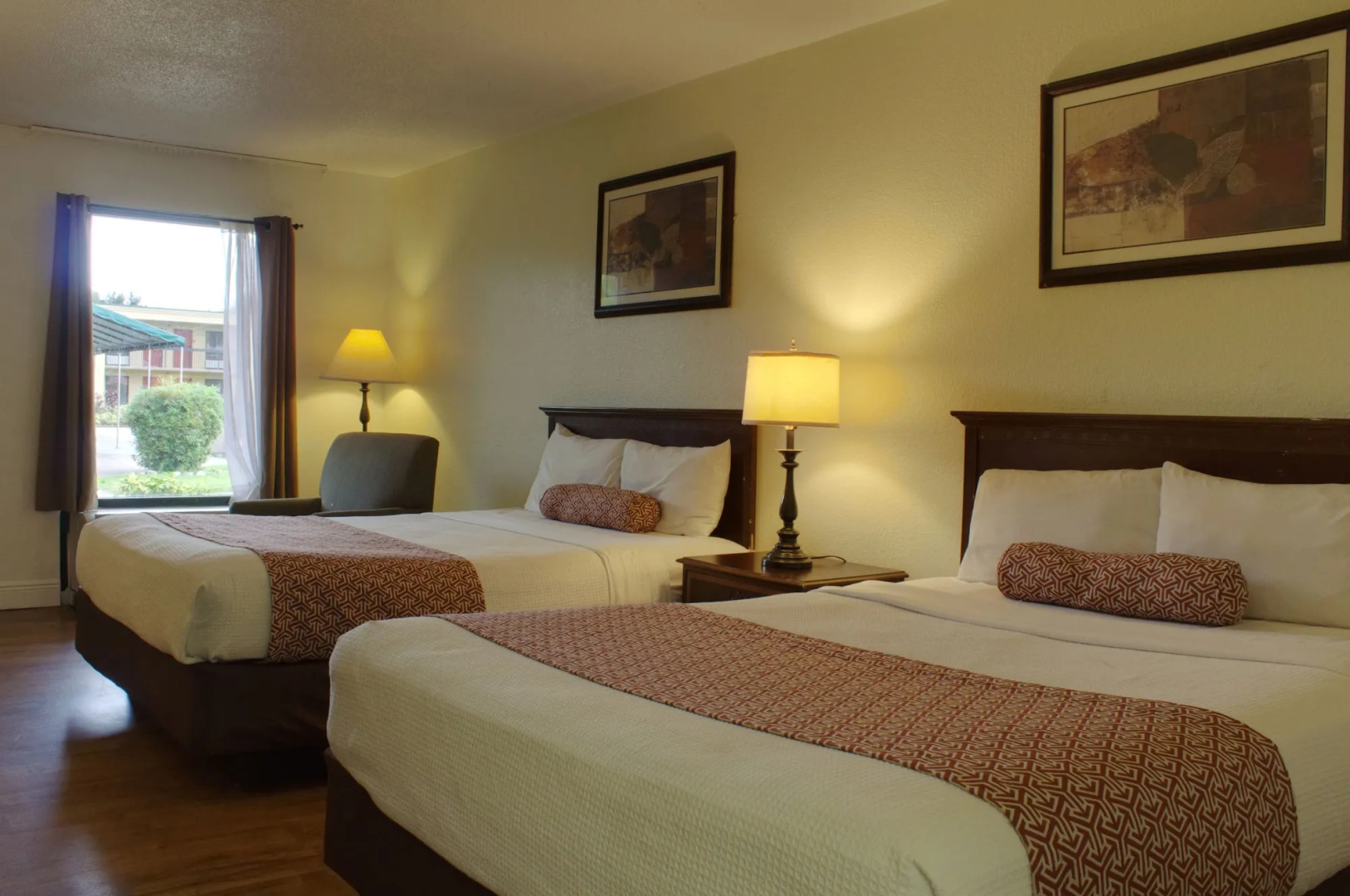 Winter Haven Suites & Conference Center