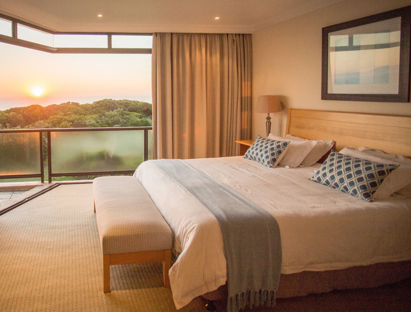 Super Tubes Guesthouse