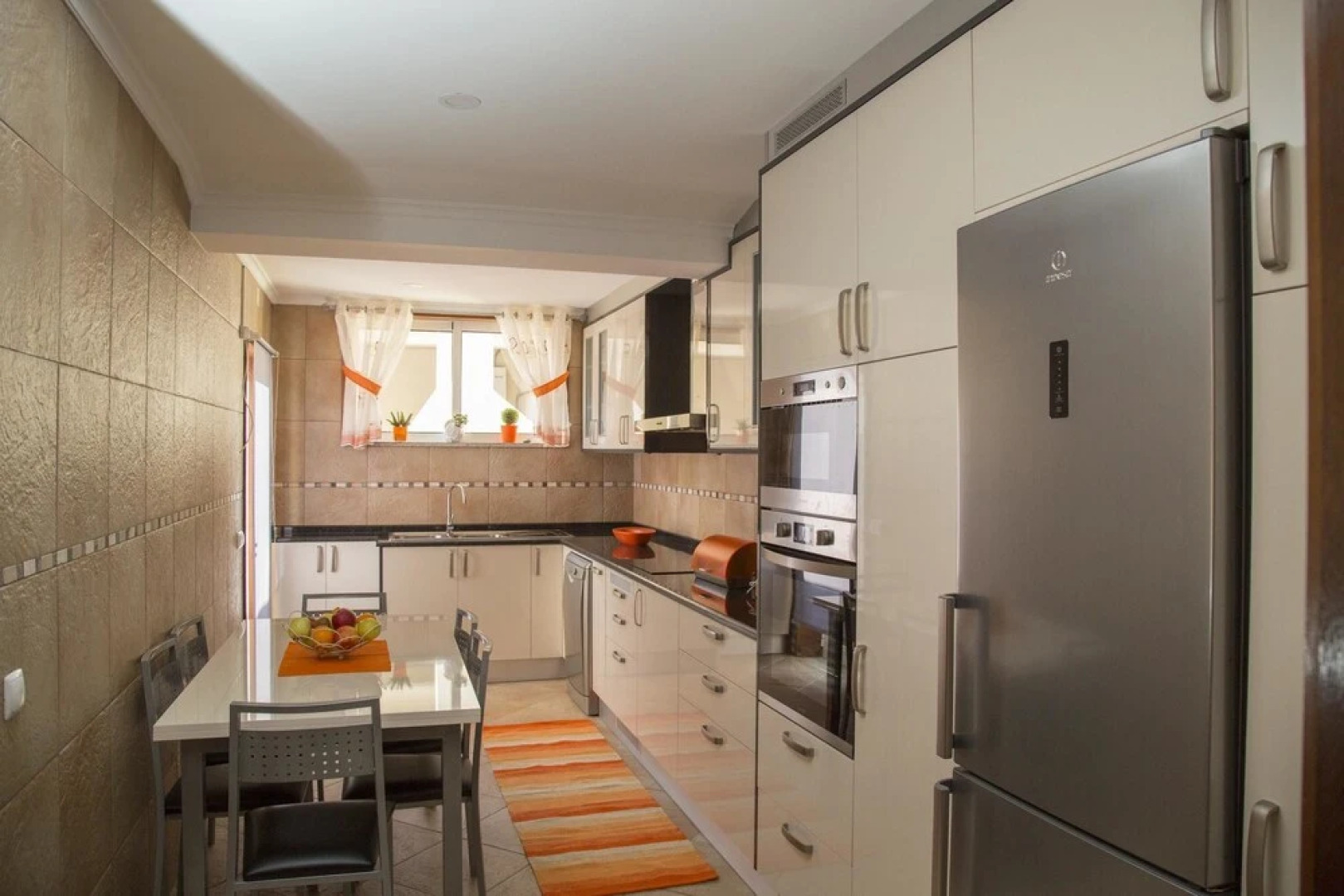 House With 3 Bedrooms in Godim, With Enclosed Garden and Wifi