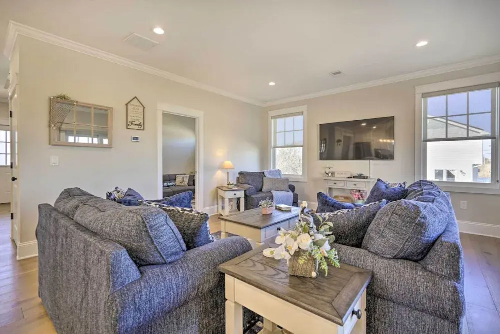 Long Branch Home < 1 Mi to Beach!