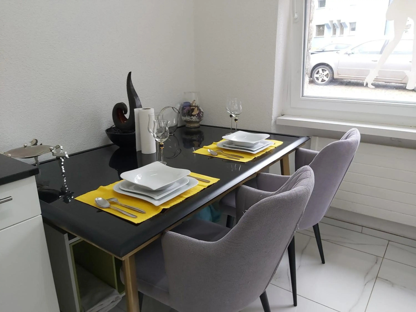 Royal Apartment EIBL 02