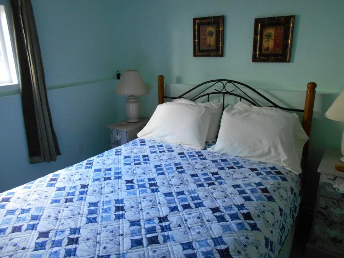 Riverside Caygeon B&B