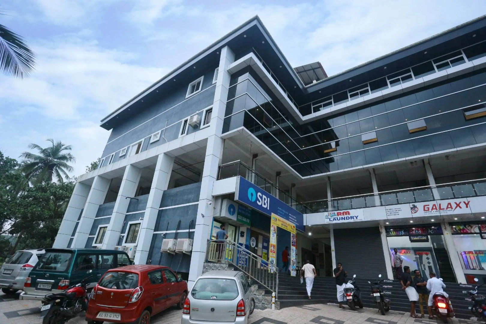 OYO 22281 Reem Residency