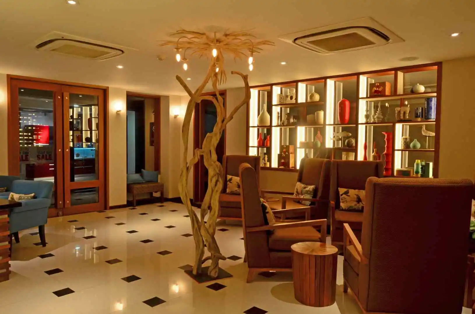 Отель The Somerset