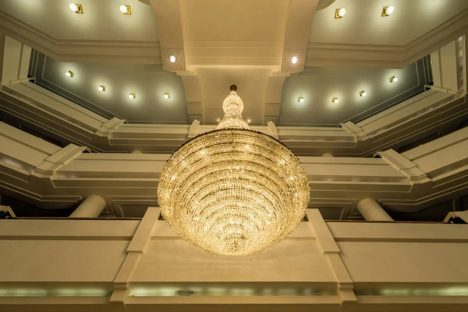 Howard Plaza - The Fern Agra