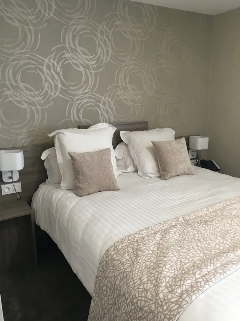 Hôtel De Brunville Et Restaurant Le 7ème Art