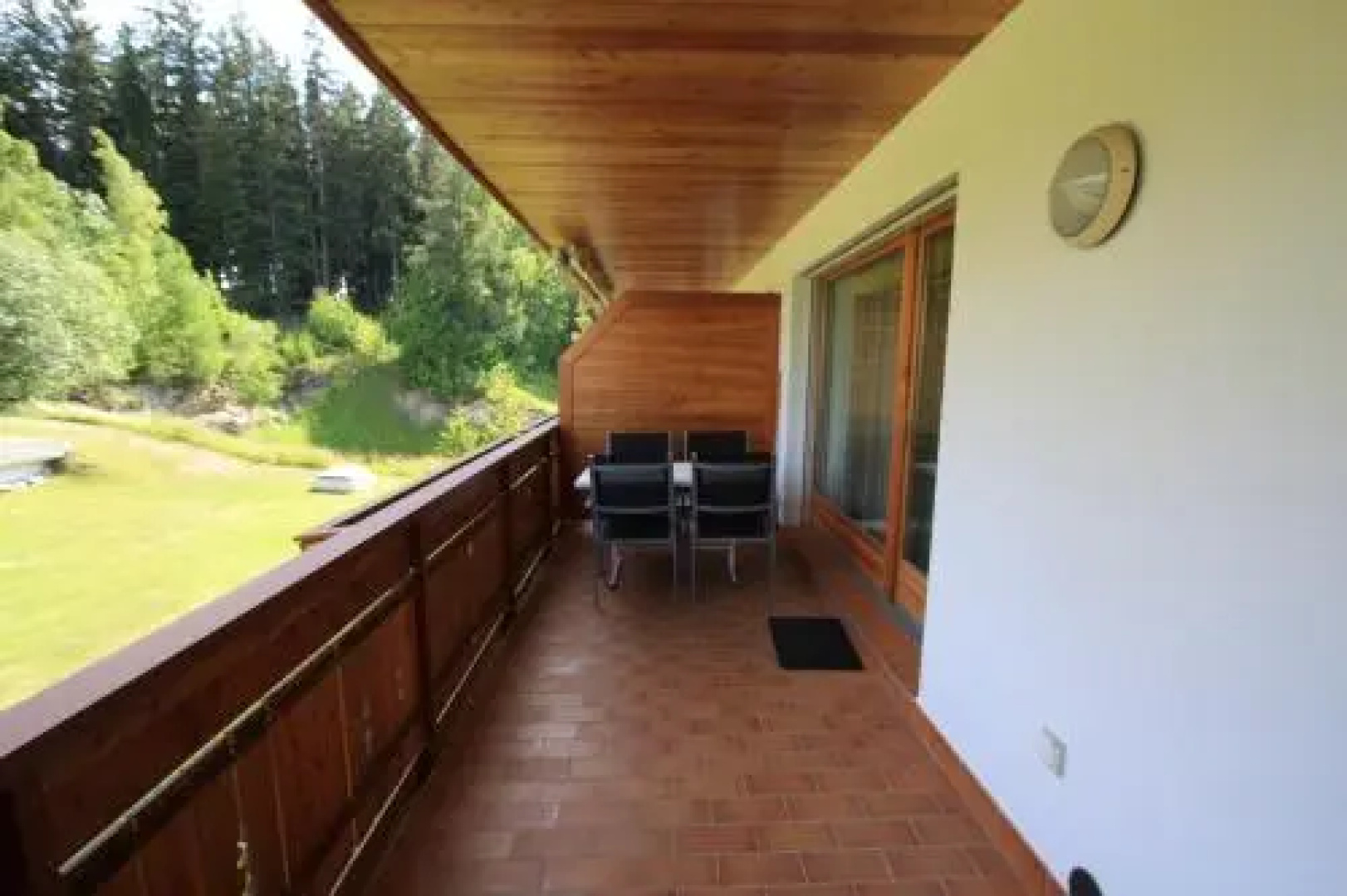 Apartment International