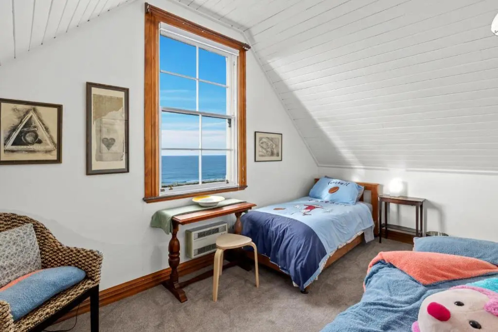 The Professor's Beach House - Brighton Holiday Home