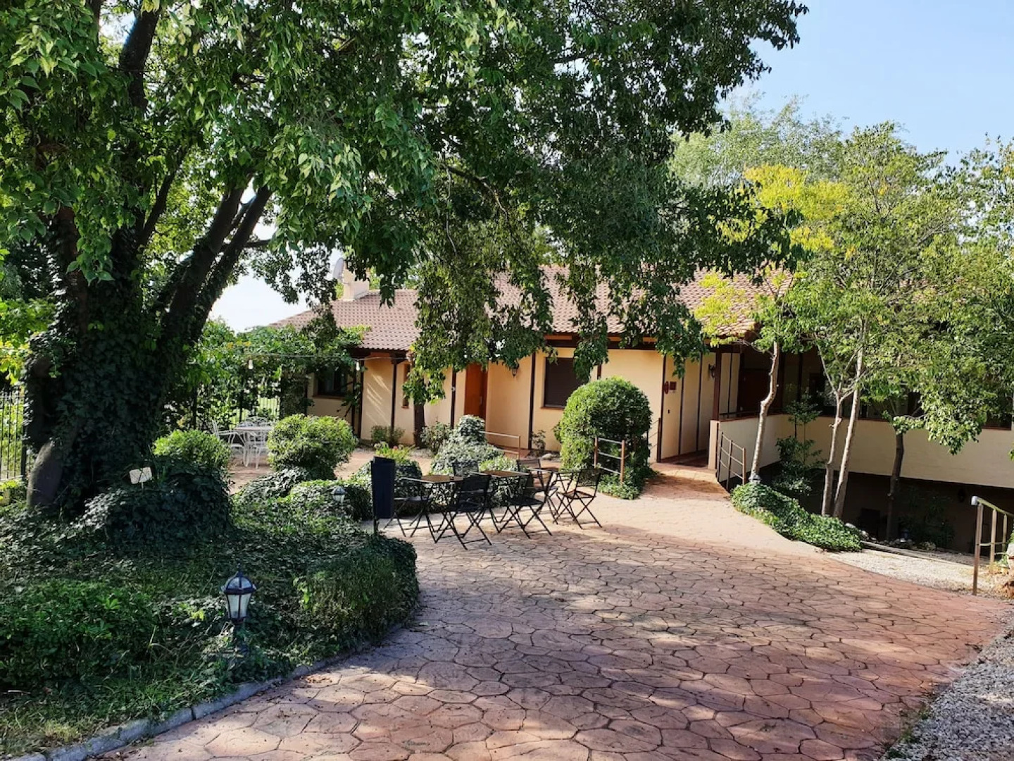 Hotel Rural Pago de Tharsys